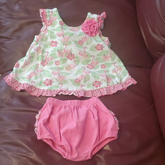Top and bottom set - Picture 1 of 2
